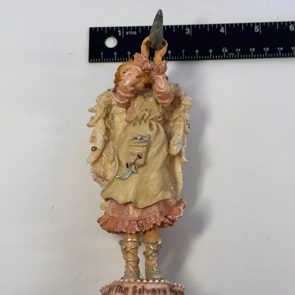 TBC 1998 Angel Figurine, The Silvery Moon, Home Decor, Collectible 426‎